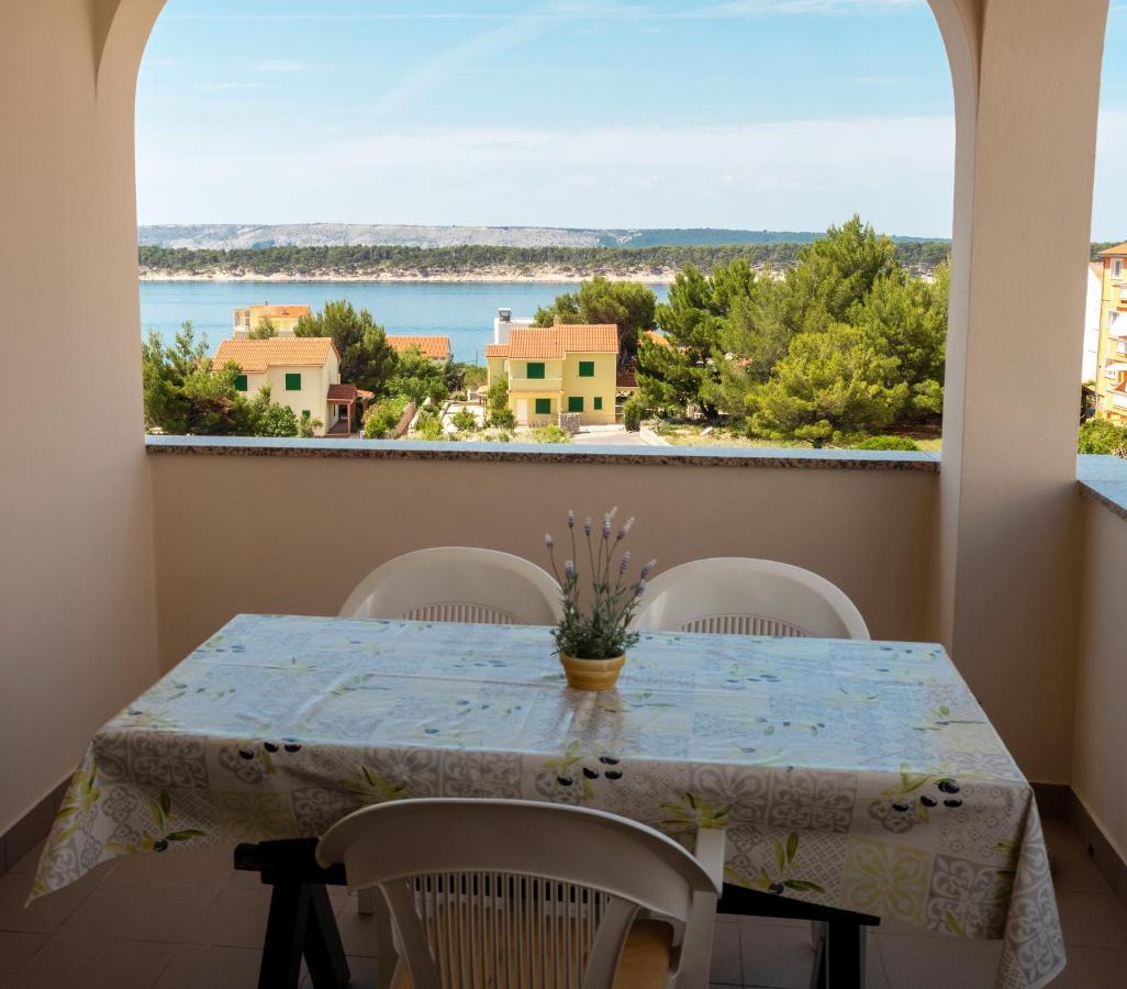 Apartments Dokovic Barbat na Rabu エクステリア 写真