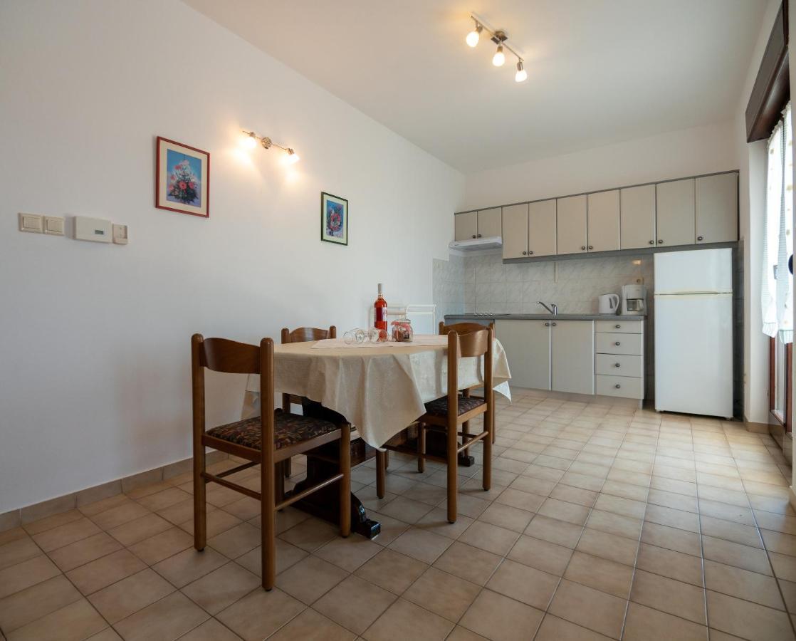 Apartments Dokovic Barbat na Rabu エクステリア 写真