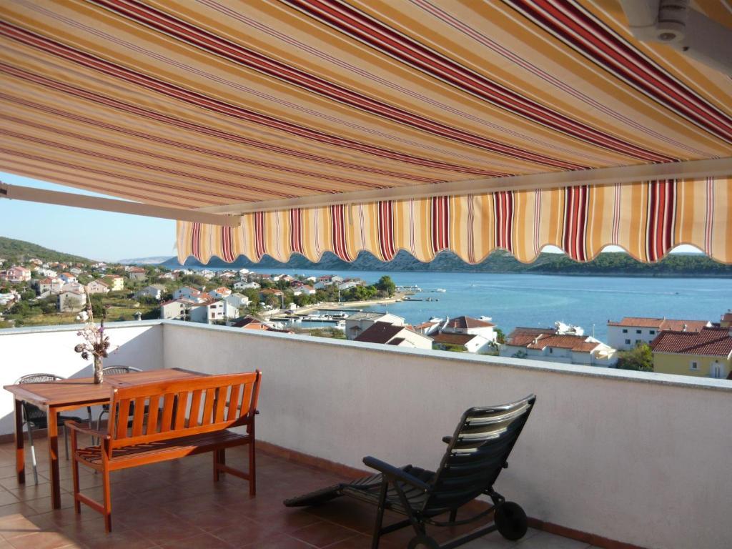 Apartments Dokovic Barbat na Rabu 部屋 写真